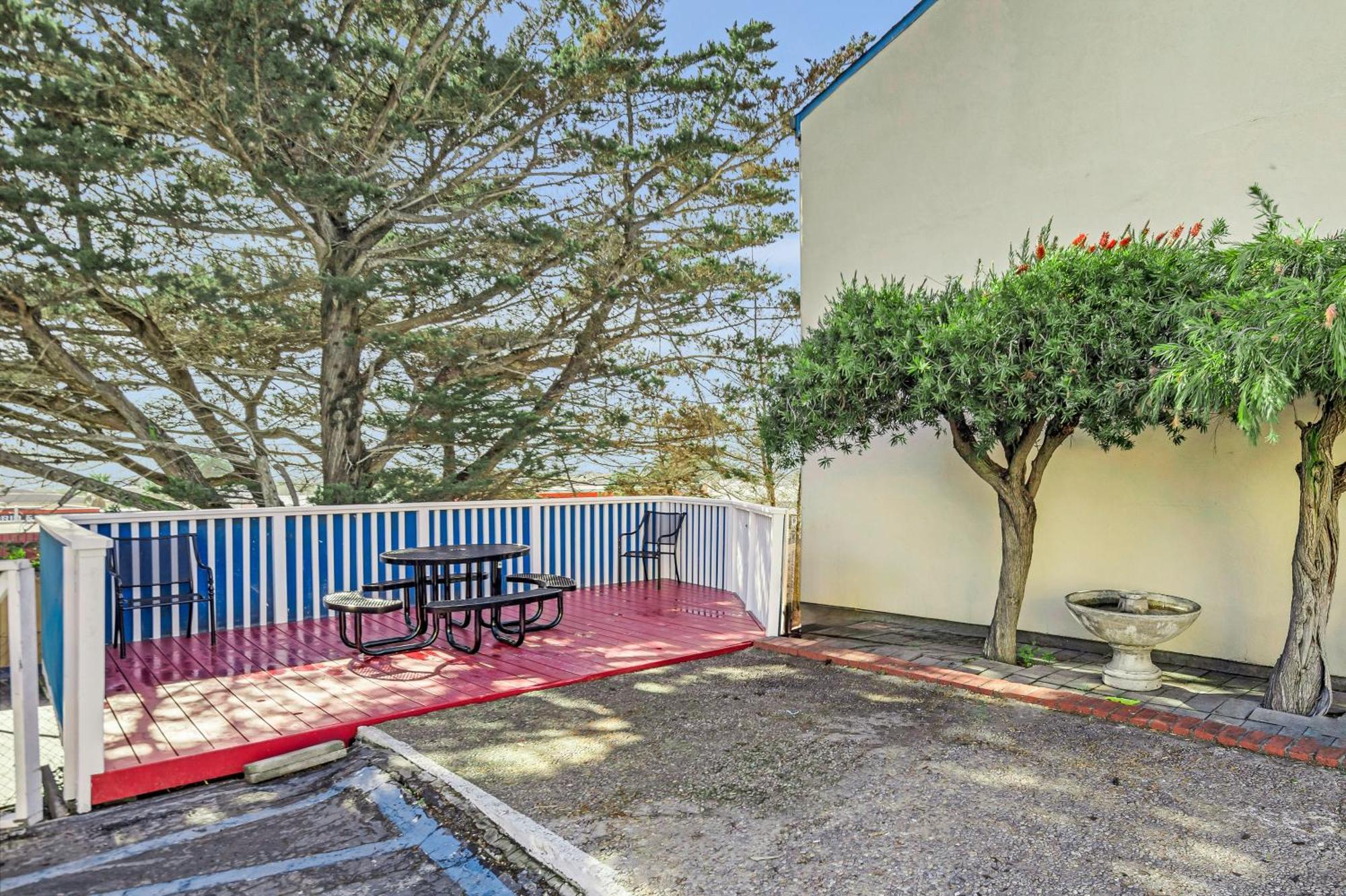 Bay Breeze Inn Seaside Kültér fotó